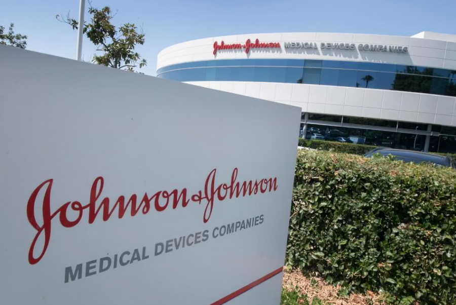 أمريكا توافق على علاج جديد لسرطان المثانة من شركة جونسون آند جونسون